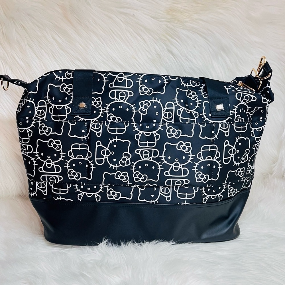 Hello Kitty Weekender 2pc Set - Picture 3 of 6
